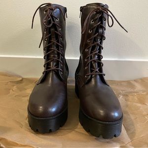 Brown Boots Women Size 7 with zippers